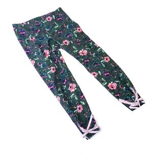Old Navy Dark Green Pink Floral Print Lattice Cut Crop Leggings Size Medium